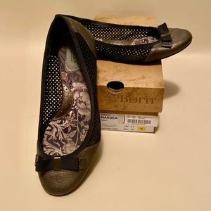 Perforated leather bow flats